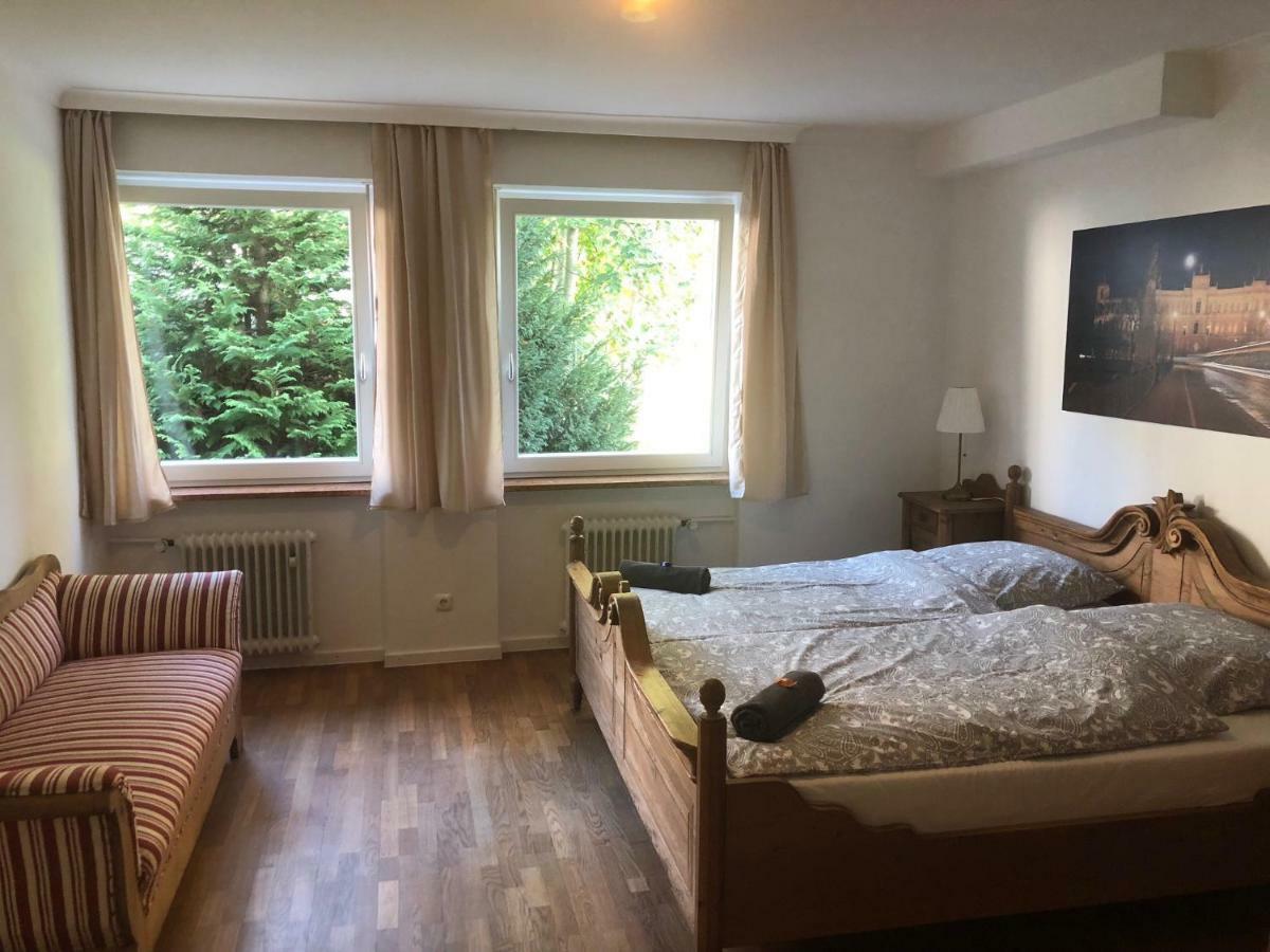 Ferienwohnung Messewohnung Muenchen Ost Forstern ภายนอก รูปภาพ